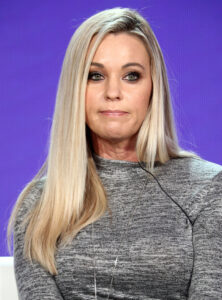 Kate Gosselin is requesting a court enforce Jon to pay over $132K in child support