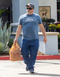 Matt LeBlanc looked unrecognizable with gray stubble and a casual outfit during a rare outing in Los Angeles
