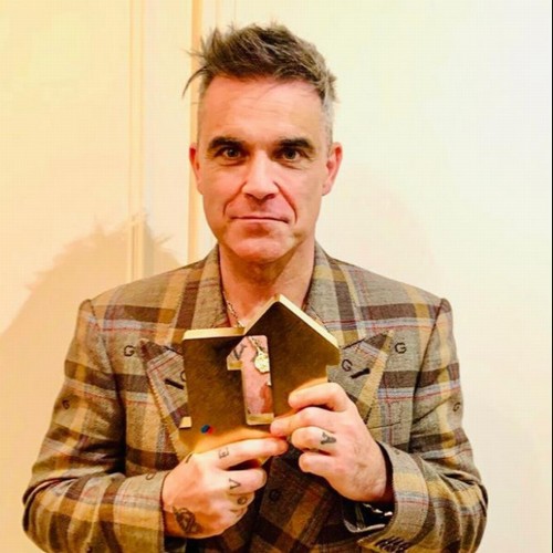 Robbie Williams breaks chart record previously held by Elvis Presley - Music News