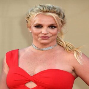 Britney Spears denies 'body shaming' Christina Aguilera - Music News