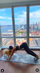 Jen Selter doing yoga
