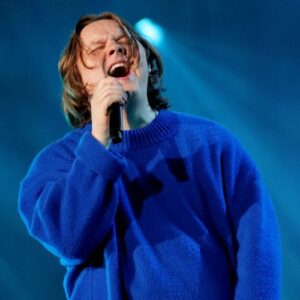 Lewis Capaldi drops first song in 3 years, Forget Me - Music News
