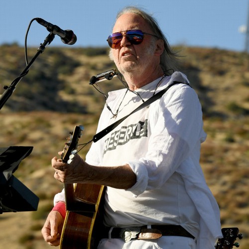 Neil Young and Crazy Horse announce new LP World Record - Music News