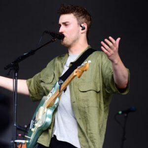 Sam Fender axes upcoming US tour dates to look after mental health - Music News