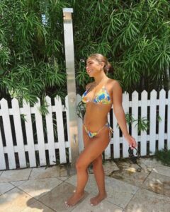 Milania Giudice poses for the camera in her bikini.