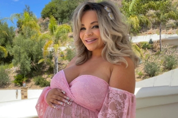 Fans speculate on Trisha Paytas' baby's name as YouTube star goes into labor