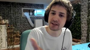 xQc slams Forbes’ claims he had racist and homophobic controversies