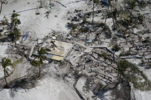 Ginger Zee posted photo expressing her 'heart ache' for the people of Florida after Ian's devastation