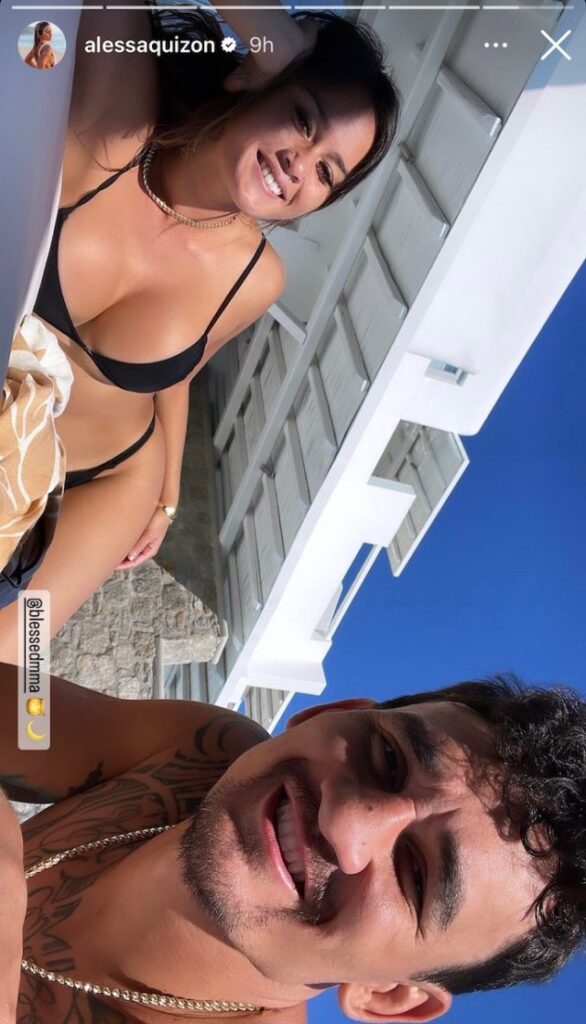 Alessa Holloway in Bathing Suit Shares a Beach Selfie — Celebwell