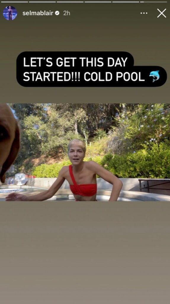 Selma Blair in Bathing Suit Takes an Ice Bath — Celebwell