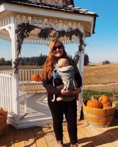 Isabel Roloff went to a pumpkin patch with her son Mateo
