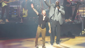 Adam Levine Performs For First Time Since Cheating Scandal at Shaq's Fundraiser