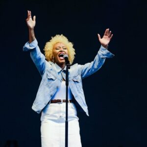 Emeli Sandé could release music with her fiancée - Music News
