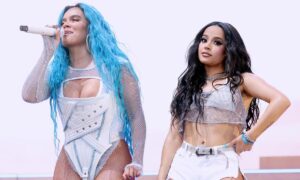 Karol G invites Becky G as a surprise guest to her concert