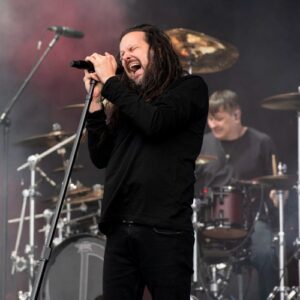 Korn's Jonathan Davis unveils Freak On A Leash pet brand - Music News