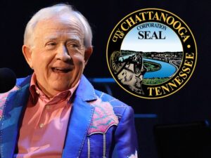 Leslie Jordan to be Honored by Hometown, 'Cherished Son of Chattanooga'