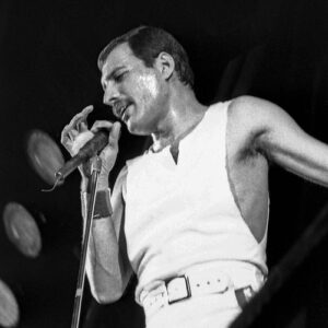 Queen release song Freddie Mercury recorded 34 years ago - Music News
