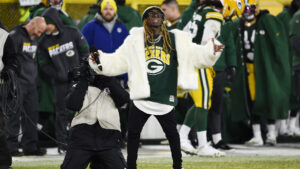 Lil Wayne Says Packers ‘Should’ve Gotten Rid’ of Aaron Rodgers