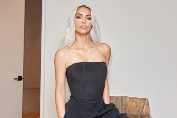 Kim Kardashian's sweatpants swallow up star's disappearing frame in new pics