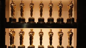 After backlash, Oscars will present all 23 awards live on air