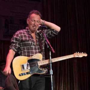 Bruce Springsteen wants his music to 'inspire' - Music News