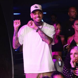 Chris Brown accuses American Music Awards of cancelling his Michael Jackson tribute - Music News