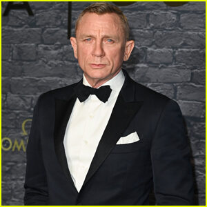 Daniel Craig Looks Sharp While Arriving at 60 Years of James Bond Event in London