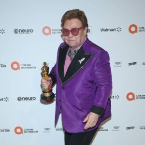 Elton John brings out Dua Lipa for duet during final concert on U.S. farewell tour - Music News