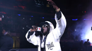 Flavor Flav Addresses Viral Video Showing Him Curse Out Airlines Employee