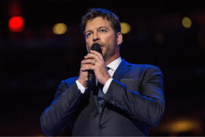 Harry Connick Jr. is on a Christmas tour. We found last-minute tickets