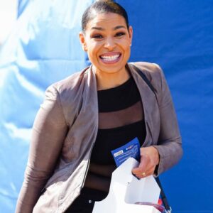 Jordin Sparks believes Chris Brown 'should have been' at American Music Awards - Music News