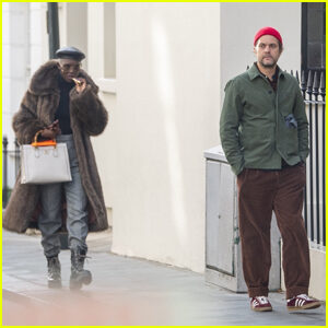 Joshua Jackson & Wife Jodie Turner-Smith Go Shopping Together in London