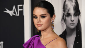 Selena Gomez Talks Detoxing From Bipolar Medication, Suicidal Thoughts