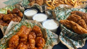 TikToker shares genius food hack for getting $5 Wingstop