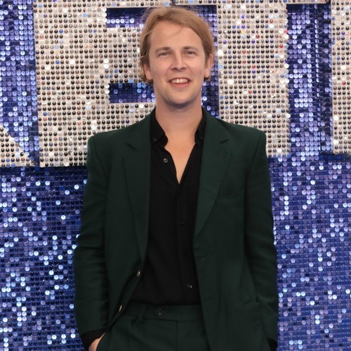 Tom Odell made to feel 'insufficient' by old label - Music News