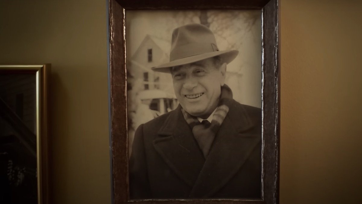 A photo of Darren McGavin as seen in A Christmas Story Christmas