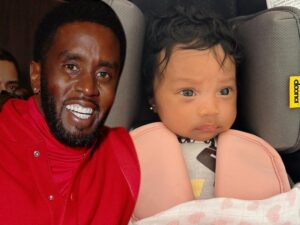 Diddy Fully Reveals Beautiful Baby Girl For First Time, Love Sean Combs