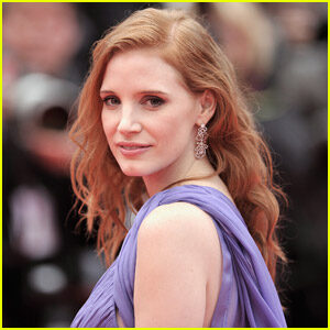 Jessica Chastain Clears Air After Report Suggests She Was 'Offended' by 'Stand By Your Man' Lyrics & Blasts 'Clickbait' Headlines