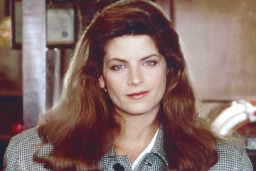Everything to know about Kirstie Alley and her cause of death