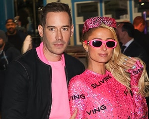 Paris Hilton Shuts Down Claims of Fertility Struggles