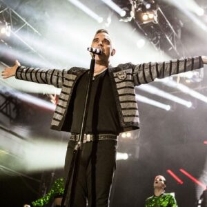 Robbie Williams set for huge outdoor gig at Sandringham - Music News