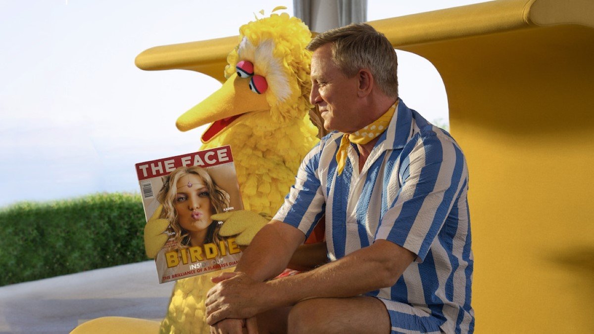 A scene from Glass Onion with Big Bird edited in