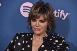 Why Lisa Rinna is leaving 'Real Housewives of Beverly Hills'