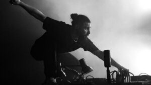 "DJ, Please Pick Up Your Phone": Skrillex Teases Massive Collaboration With Missy Elliott - EDM.com