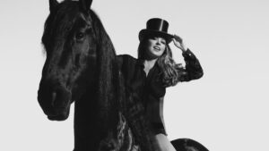 Shania Twain's "Giddy Up!" Is Tailor-Made for Fun