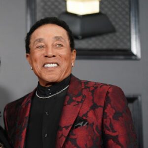 Smokey Robinson releasing first album of new material in 14 years - Music News
