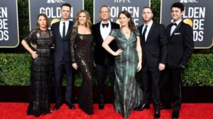 tom hanks and his family at the golden globes