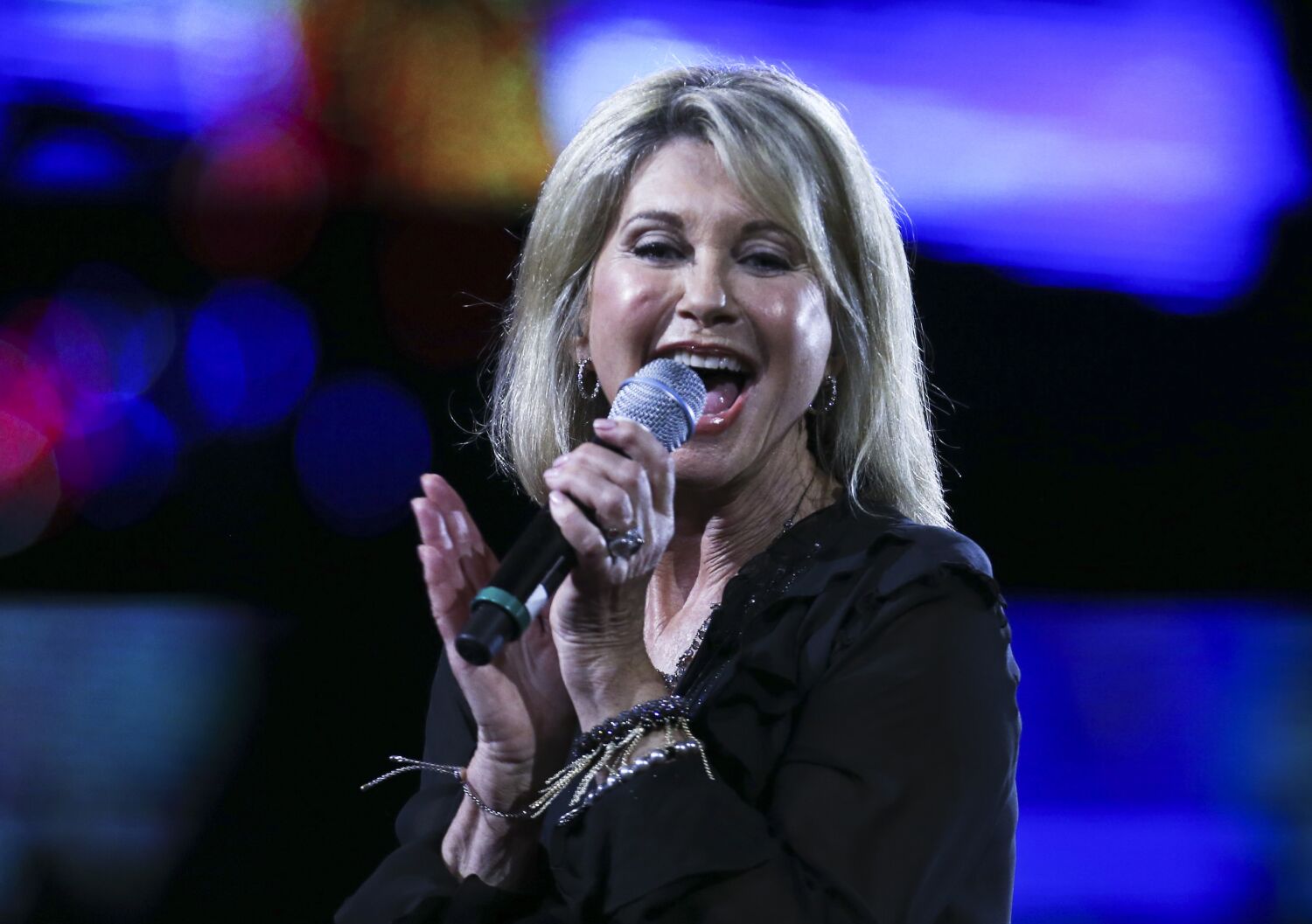 Olivia Newton Johns Daughter Shares Her Moms Final Words Cirrkus News 5534