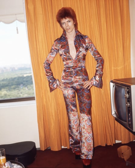 Bowie dressed as Ziggy in a hotel room in New York in 1973.