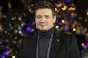 Jeremy Renner's got 'Avengers' energy in recovery update